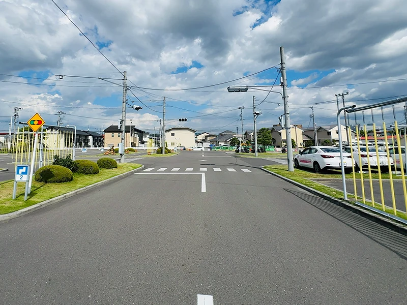 昭和ドライバーズカレッジのコースの様子